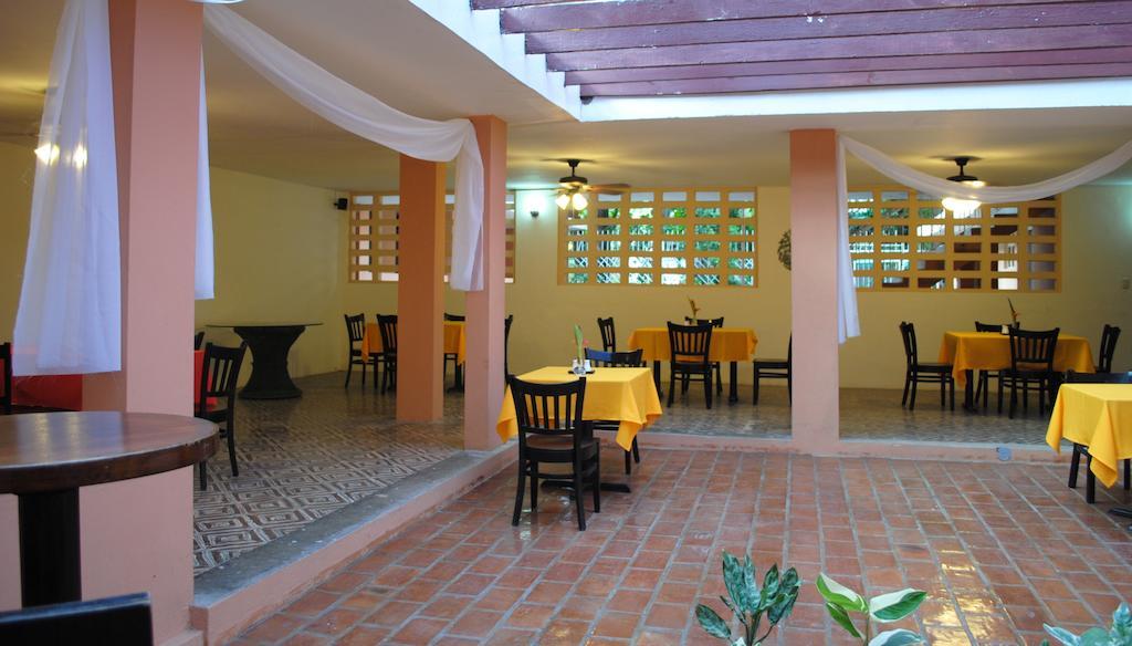 Hotel Imperial Cap-Haïtien Exterior foto